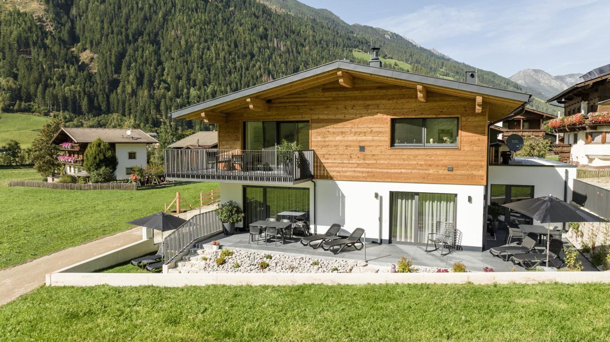 Bergmadl Apartments Neustift im Stubaital Esterno foto